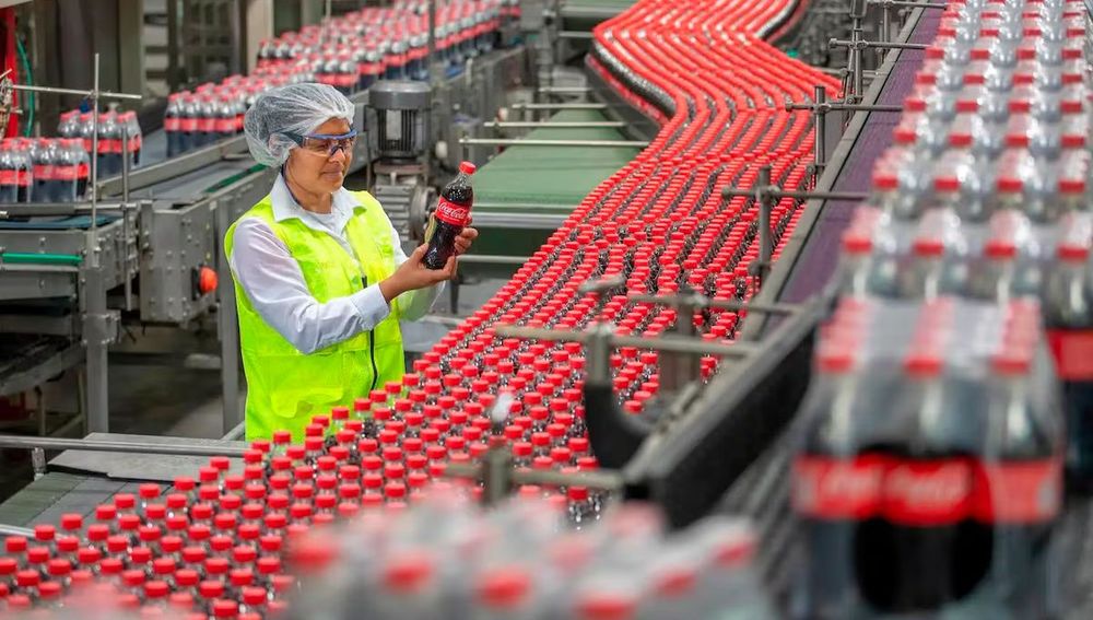 Coca-Cola reafirma inversi&oacute;n millonaria en Argentina y proyecta crecimiento hasta 2028