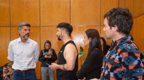 La Ciudad asistió a turistas que sufrieron las consecuencias del viento zonda