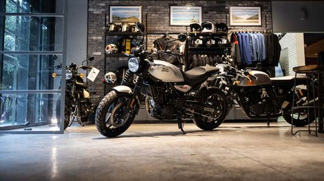 Royal Enfield GRR 450.