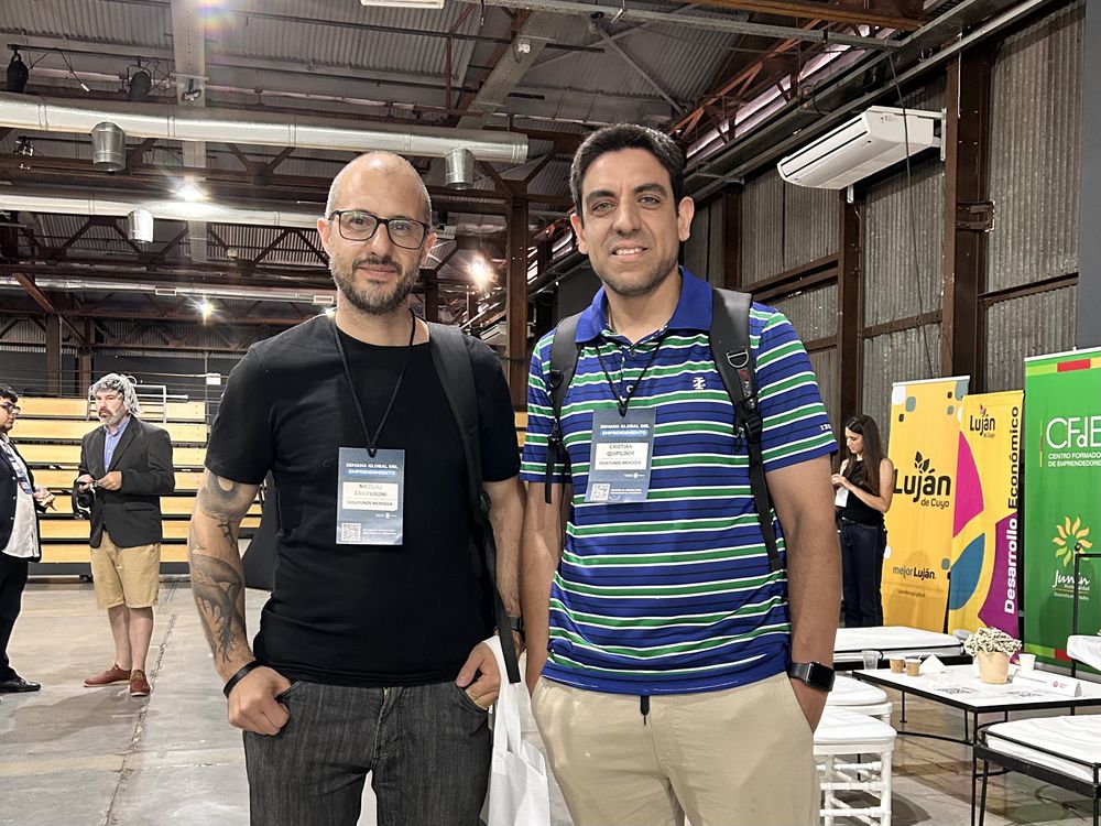Emprendedores mendocinos aprovecharon cada espacio de la jornada para sumar ideas y herramientas a sus proyectos.
