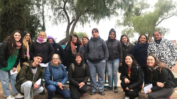 Las trabajadoras de HidroCultiva se formaron en la construcción de micro y macro túneles agrícolas