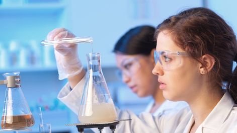 Efemérides. Día Internacional de la Mujer y la Niña en la Ciencia. (Imagen ilustrativa)