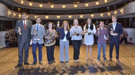 Un premio al servicio, los logros y valores