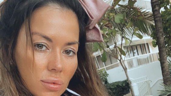 Karina Jelinek festejó en ropa interior la llegada de sus 40 años