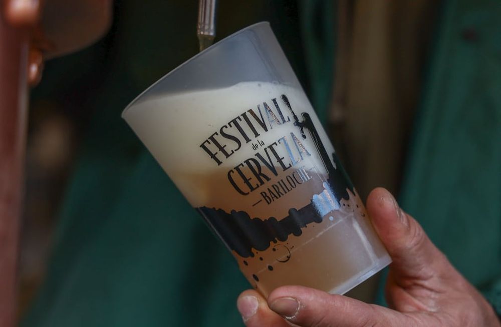 Sube la espuma: Bariloche se muestra a todo el país con sus cervezas artesanales. Foto: Gentileza.