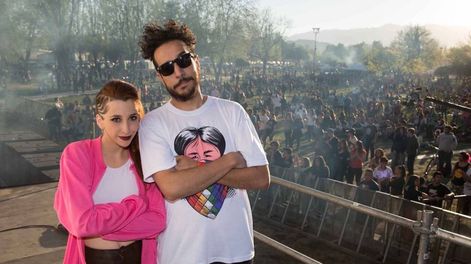 Miles de jóvenes disfrutaron del festival Primavera Rock