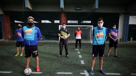 Los Andes | Muchos futbolistas del medio empezarán a jugar los torneos de profesionales. En la LMF, 11 mil chicos federados se quedaron sin competencia.