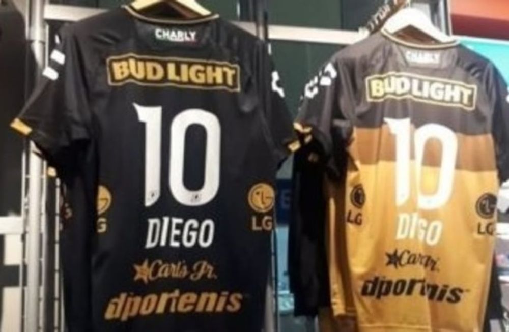 Los Dorados de México ya tienen a la venta la camiseta con la 10 de Maradona