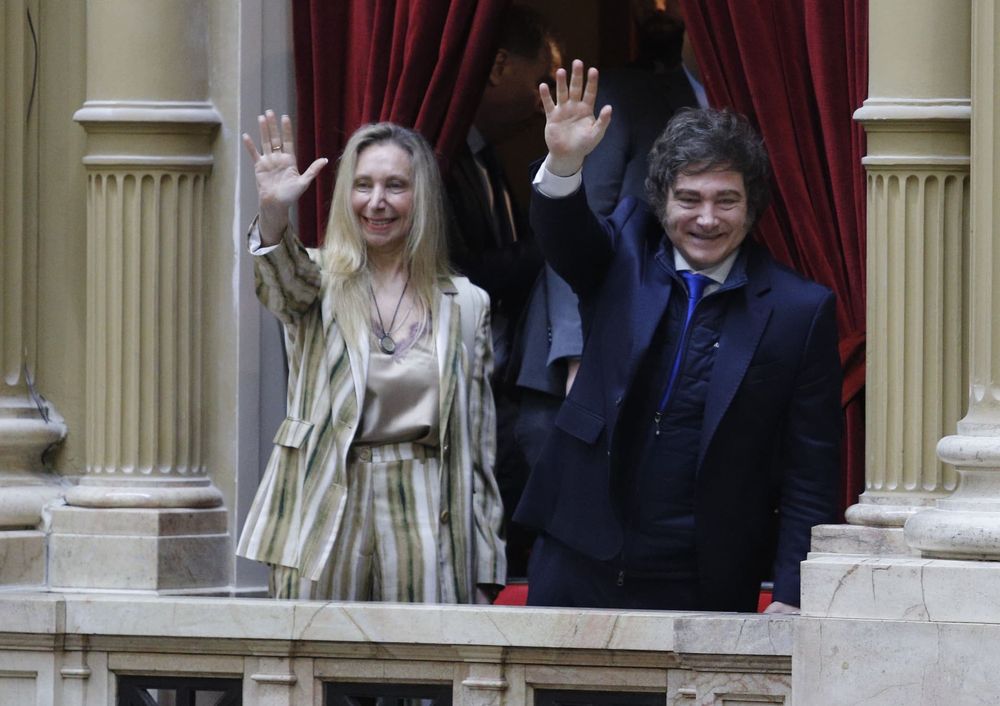 Javier y Karina Milei, una pareja del poder simbiótica.