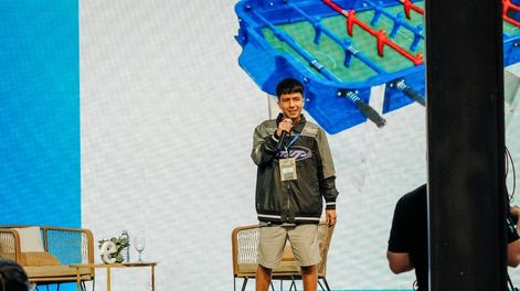 Tomás Machuca en Mendoza contando parte de su historia.