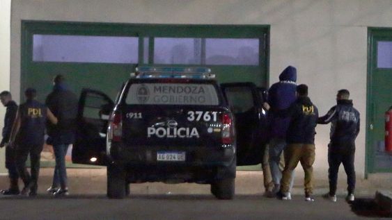 La denunciante de los rugbiers franceses volvió a declarar y ratificó los presuntos abusos