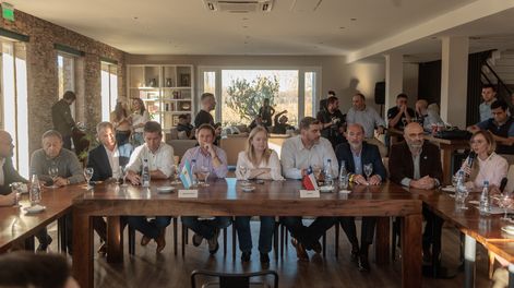 Empresarios se reunieron en Alvear en reclamo para el mejoramiento del Paso Pehuenche.&nbsp;