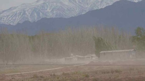 Pronostican viento zonda para este jueves 1° de Mayo para dos departamentos de Mendoza-
