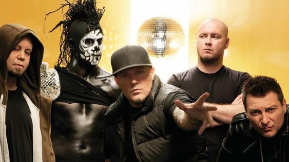Limp Bizkit lanza nuevo material en cassette