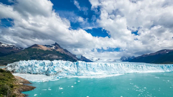 un medico murio al caer 40 metros desde un mirador en el parque nacional los glaciares