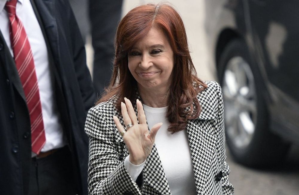 Previo a declarar, Cristina Fernández anticipó su defensa y habló de difamaciones