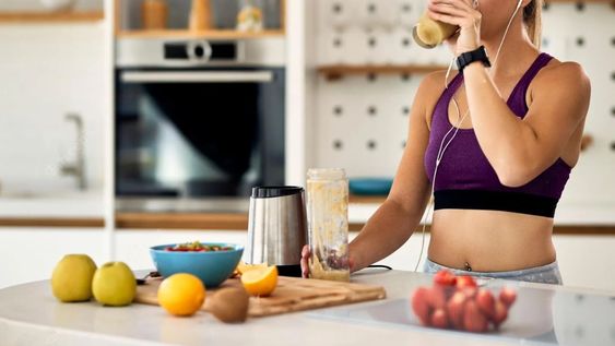 En días de calor o ejercicio muy prolongado, puede ser útil preparar una nutrición especial a la rutina.