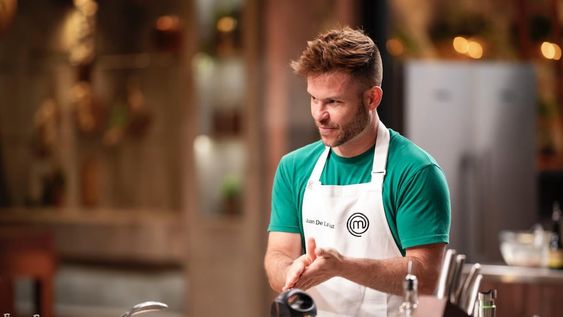 Músico, creador de juegos mesa y conductor de TV: Quién es el mendocino que participa del MasterChef más visto del mundo. Foto: Gentileza MasterChef Australia