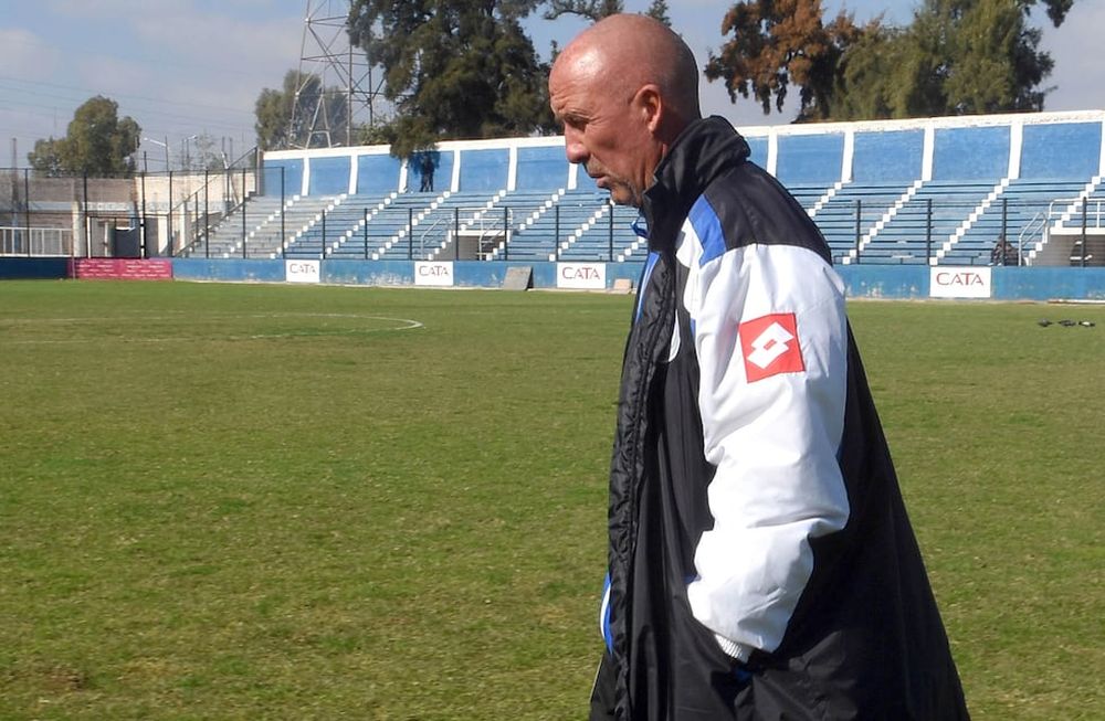Daniel Oldrá: el eterno piloto de tormentas