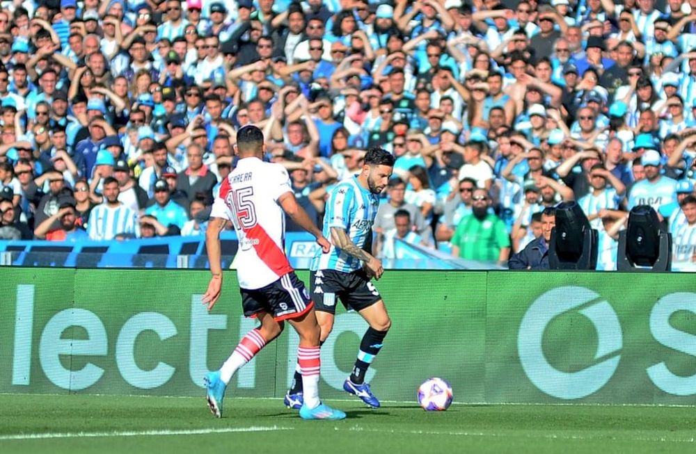Mena y Herrera, titulares en ambos bandos.