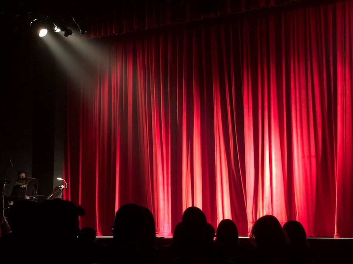 Fin de semana largo a puro teatro y música: conseguí tus entradas 2x1 en Los Andes Pass