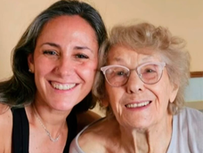 La historia de Angelina Caterino, la Madre de Plaza de Mayo que encontró a su nieta tras décadas de búsqueda. La historia de Angelina Caterino, la Madre de Plaza de Mayo que encontró a su nieta tras décadas de búsqueda.