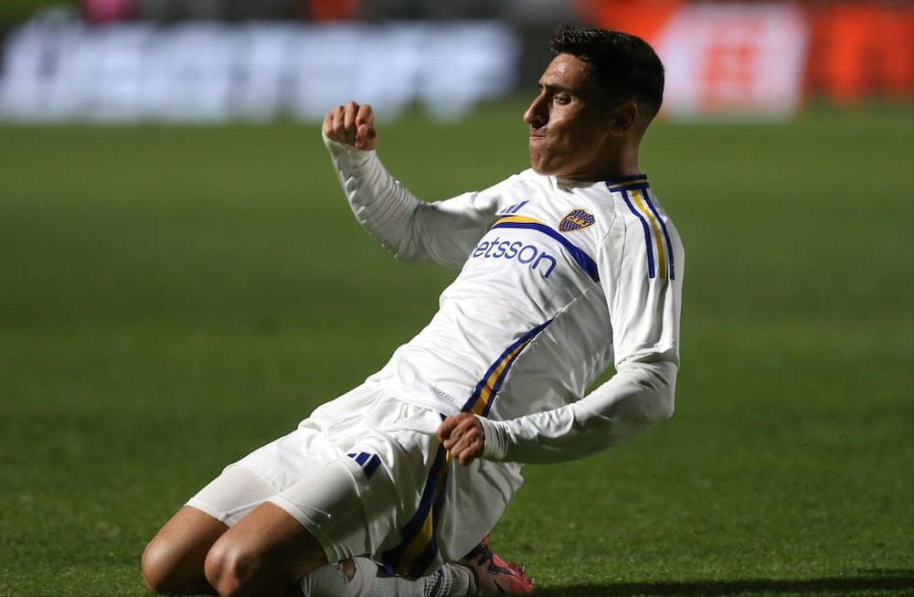 Miguel Merentiel abrió la cuenta para la victoria de Boca ante Sarmiento de Junín