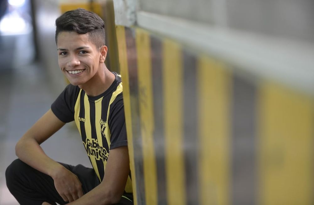 El futbolista hipoacúsico de Palmira que pasó por el Próvolo y sueña con llegar a River
