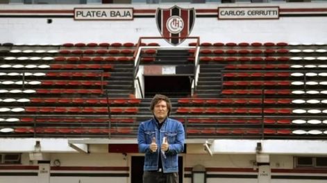 Javier Milei visitó el Estadio de Chacarita Juniors