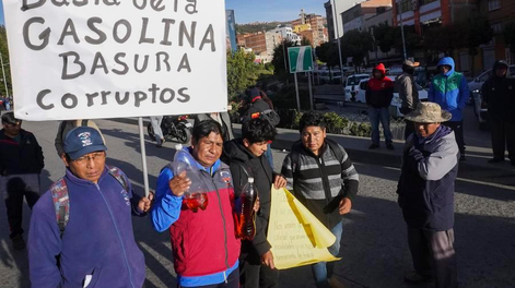 Los Andes | Escasez de combustibles en Bolivia