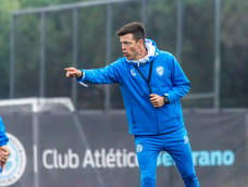 Cambios. El entrenador del Tomba, Esteban Solari, realizaría tres variantes para enfrentar al Lobo, en el Feliciano Gambarte. 