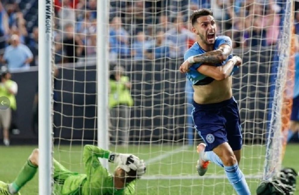 Valentín Castellanos continúa con sus buenas actuaciones en el fútbol de la MLS y esta vez rompió un récord histórico para su equipo\u002E