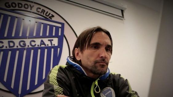 Diego Martínez, el ahora ex DT de Godoy Cruz. / archivo