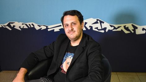 Los Andes | Lautaro Jimenez encabeza la lista de candidatos a senadores nacionales por el Frente de Izquierda y de los Trabajadores - Unidad. Foto: Mariana Villa / Los Andes