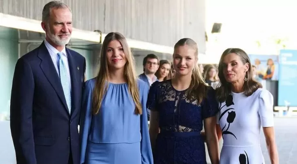 Una integrante de la realeza decidió no morir junto a su familia. 