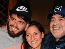 el impresionante look de jana, la hija poco conocida de diego maradona