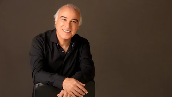 Paz Martínez vuelve con su nuevo disco y los clásicos de siempre.