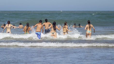Cuánto cuestan unas vacaciones este verano 2026 para una familia de cuatro personas
