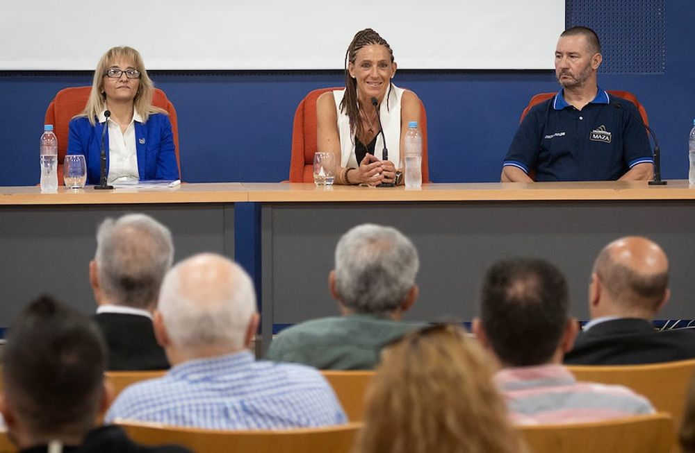 La deportista y Decana de la Universidad Maza, Laura Horta participó de la presentación formal del procesos de entrenamiento y gestión del proyecto Si alguien creyera en mí  Foto: Ignacio Blanco / Los Andes
