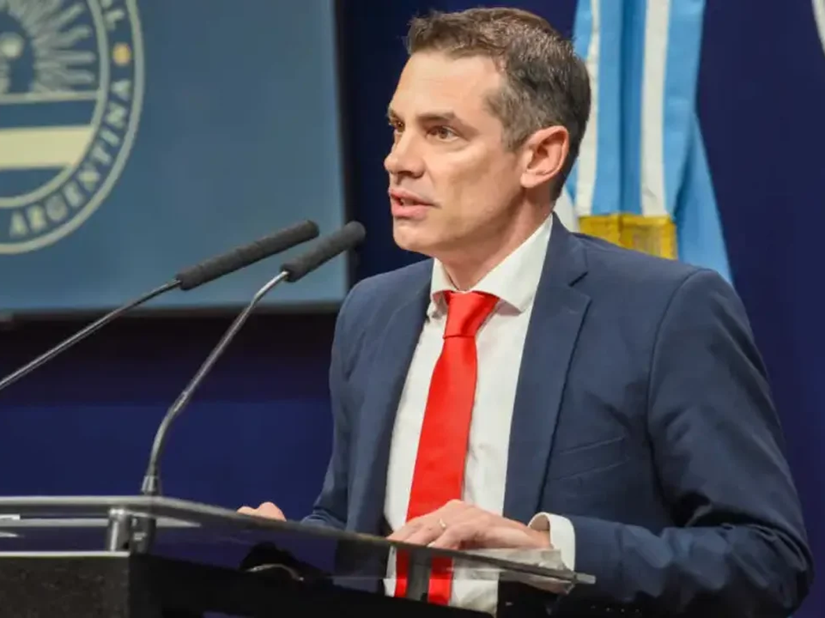 Sebastián Amerio será el nuevo procurador del Tesoro.