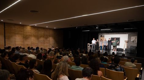 La aclamada Comedia Municipal “Todo” se presenta en el teatro Quintanilla e inaugura la temporada 2023. Foto: Prensa Ciudad de Mendoza
