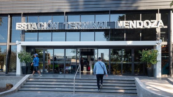 La estación terminal de ómnibus de pasajeros de MendozaFoto: Archivo Los Andes