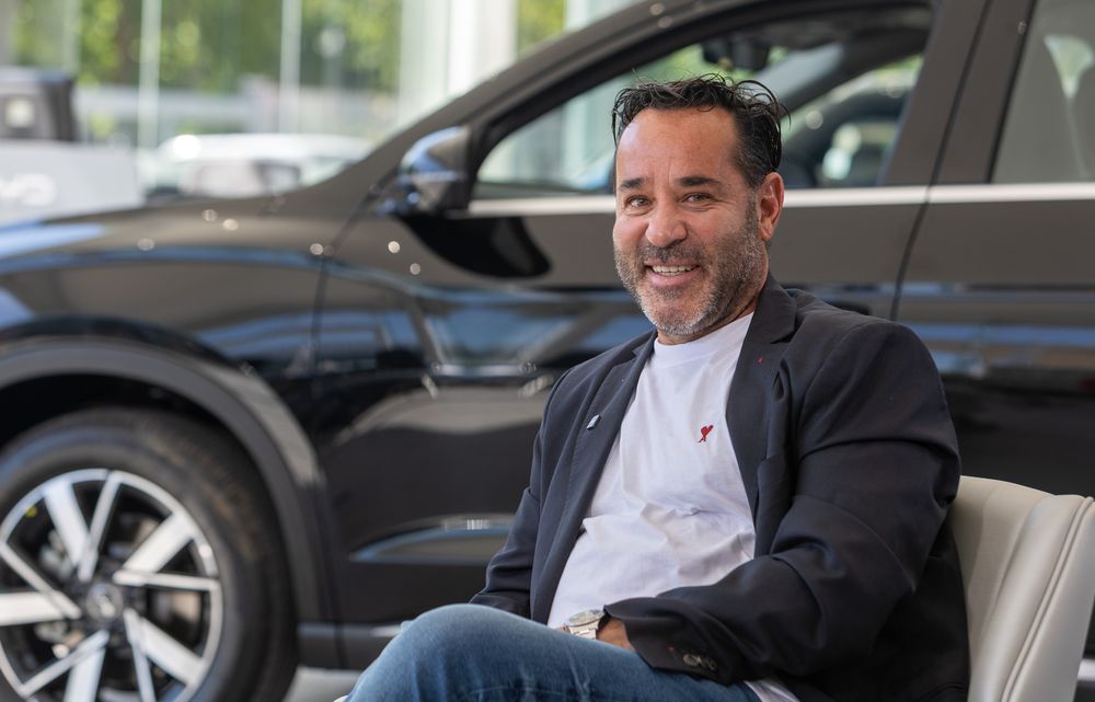 Adrián Yacopini apuesta por la electromovilidad.