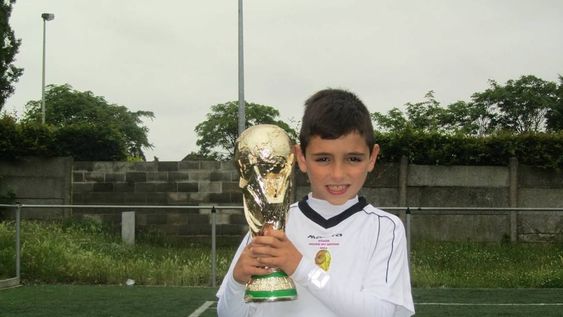 Pietro Tomaselli tiene 9 años y sorprendió a la Roma con su habilidad
