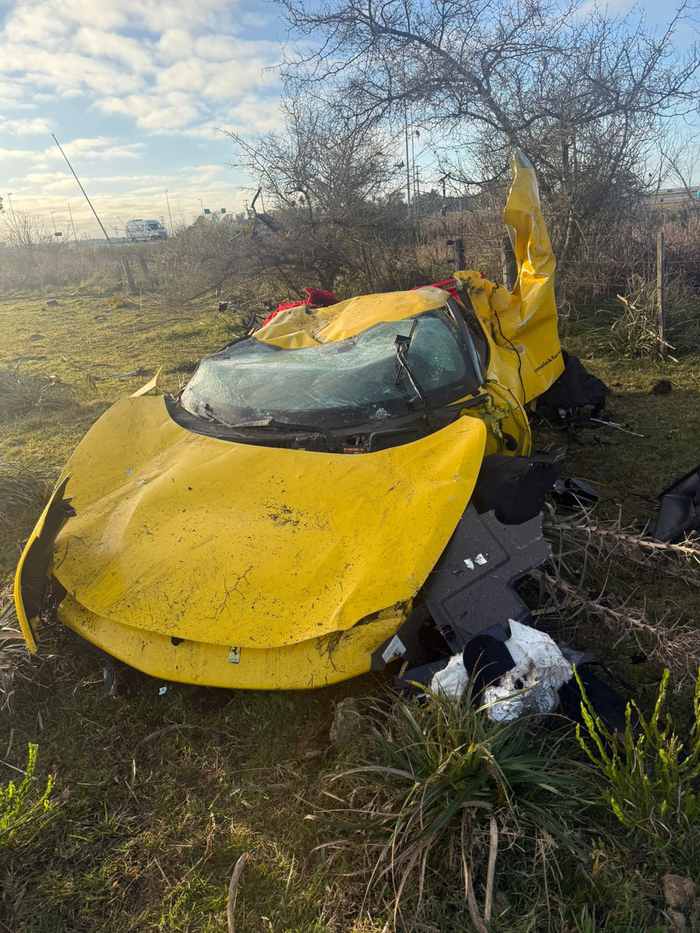 La Ferrari quedó completamente destrozada luego del siniestro.