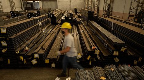 Algunas de las grandes productoras de acero del país han frenado sus actividades, a espera de un mejor escenario