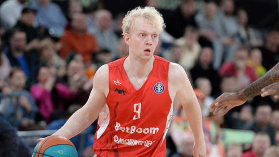 Daniil Kasatkin, jugador de básquet ruso de 26 años