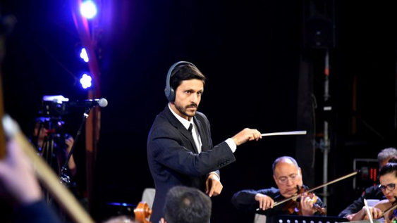 en el teatro independencia: a dias de la muerte del indio solari anuncian show sinfonico para celebrar oktubre