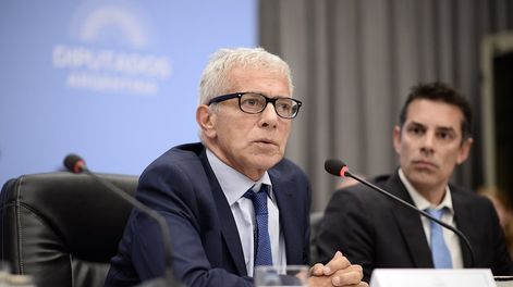 El Gobierno prorrogó por tres meses la implementación del nuevo Código Procesal Penal