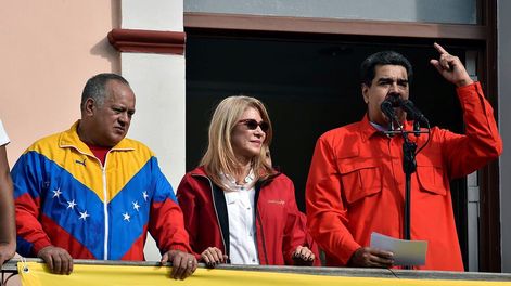 Retorno a la barbarie - Por Mario Vargas Llosa